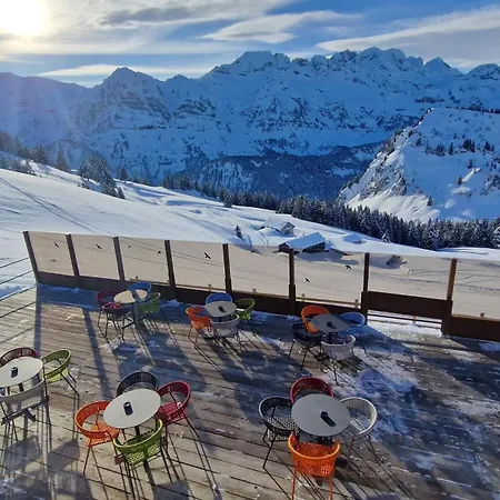 Hotel Le Chaudron In Out